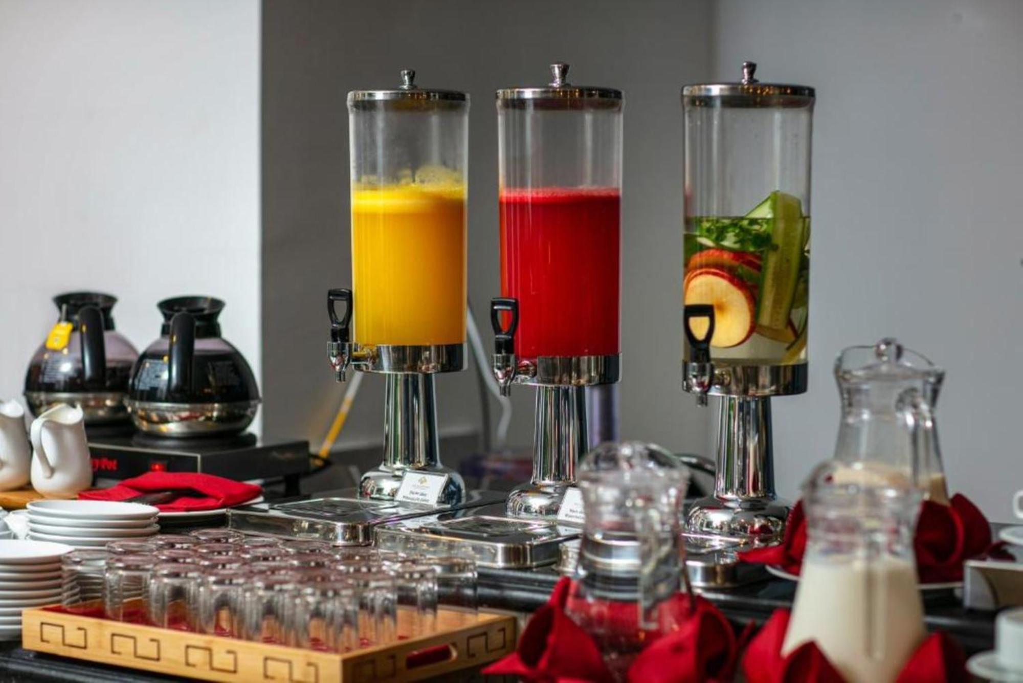 Hanoi Fiesta Grand Hotel And Spa Dış mekan fotoğraf